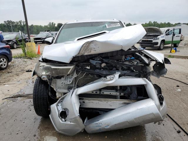 2018 TOYOTA 4RUNNER SR JTEBU5JR6J5509548