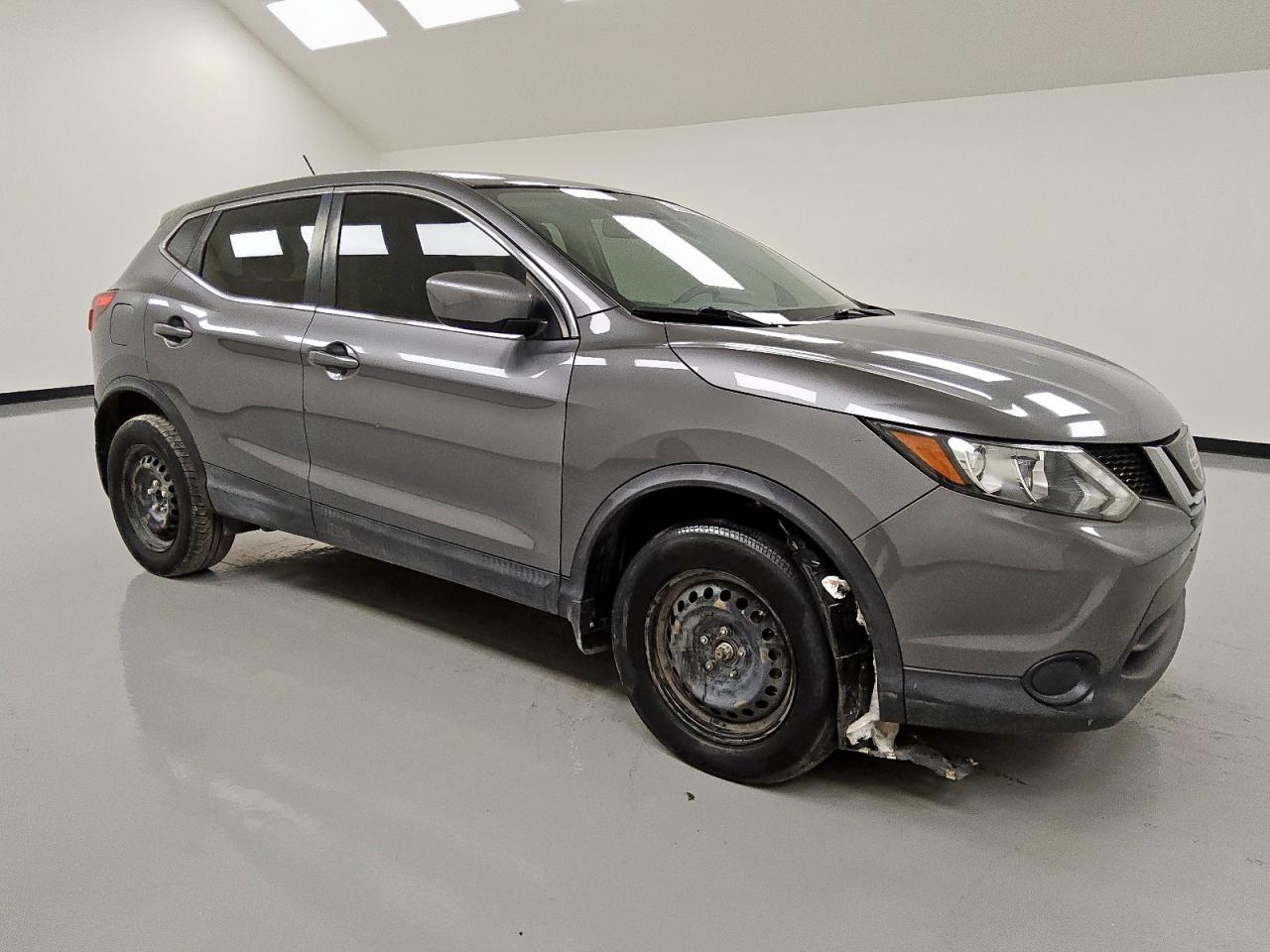 NISSAN ROGUE SPORT S