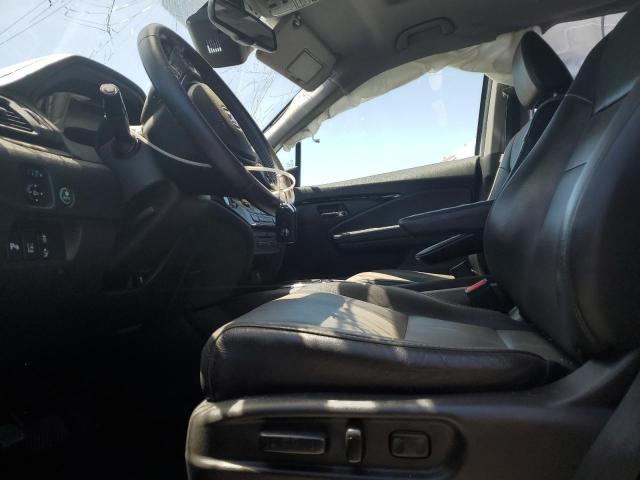 2017 HONDA PILOT TOUR 5FNYF5H99HB033643