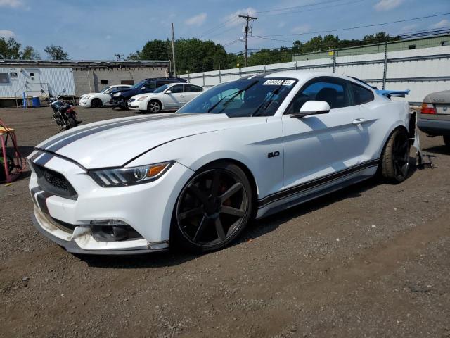 FORD MUSTANG GT