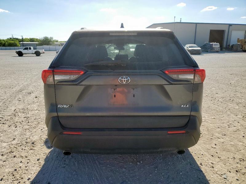 2020 TOYOTA RAV4 XLE 2T3W1RFV8LC052492