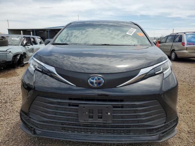 2021 TOYOTA SIENNA LE - 5TDKRKEC0MS044404