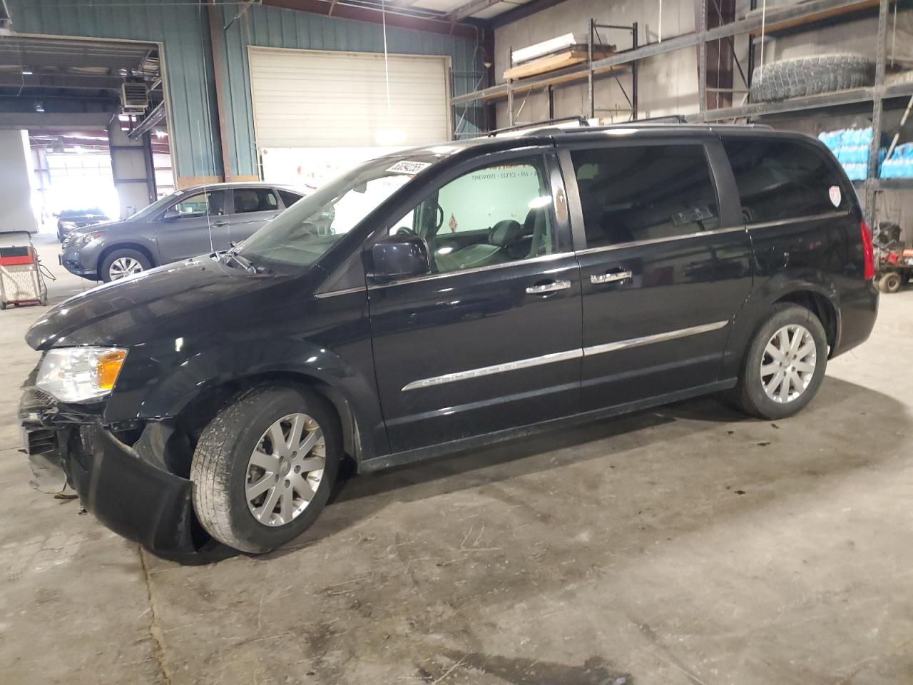 CHRYSLER TOWN & COUNTRY TOURING