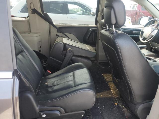 2015 CHRYSLER TOWN & COU 2C4RC1CG9FR673509