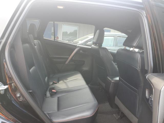 2018 TOYOTA RAV4 SE 2T3JFREVXJW826041