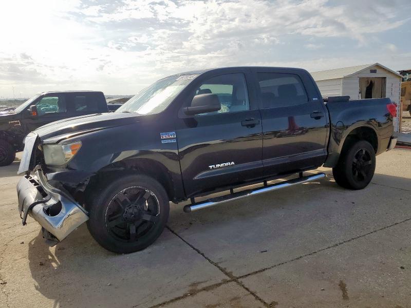TOYOTA TUNDRA CRE