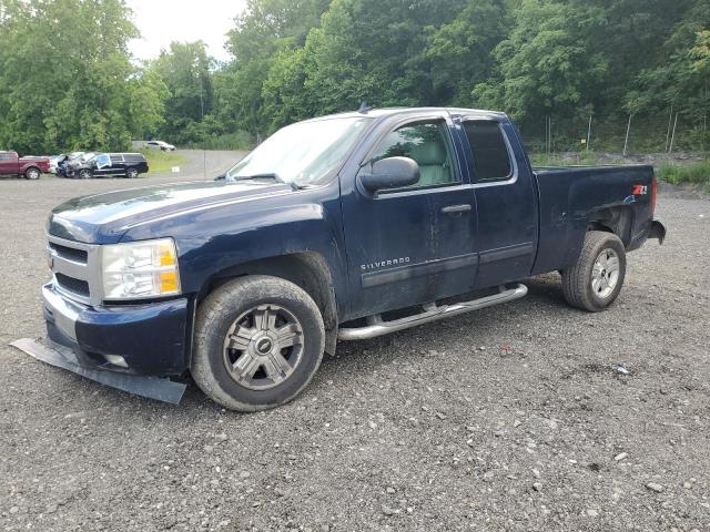 2011 CHEVROLET SILVERADO - 1GCRKSE32BZ397645