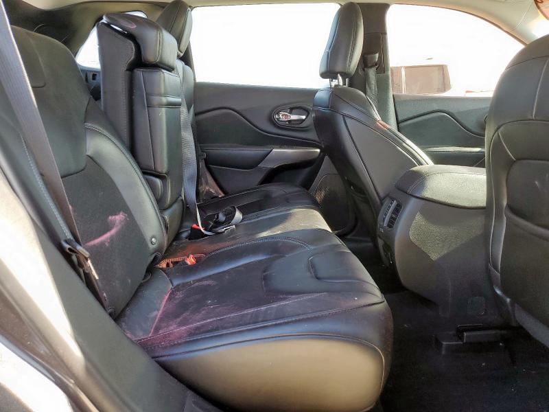 2019 JEEP CHEROKEE L 1C4PJLLB2KD176148
