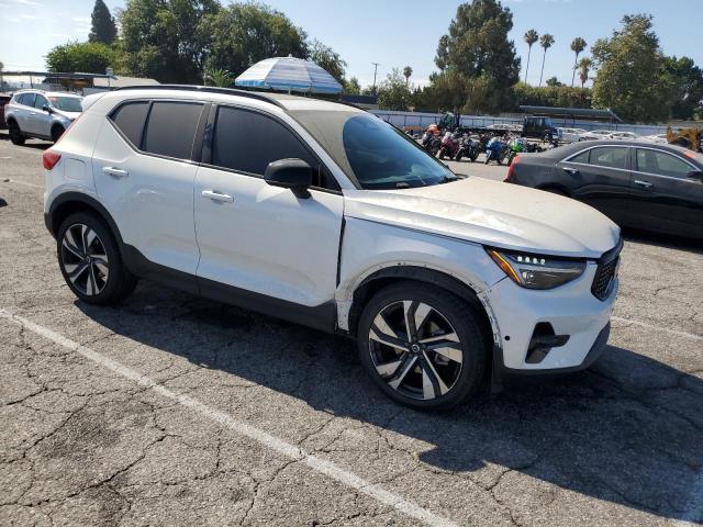 2024 VOLVO XC40 PLUS YV4L12UL5R2218718