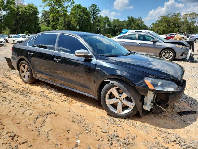 2015 VOLKSWAGEN PASSAT S 1VWAT7A31FC115689