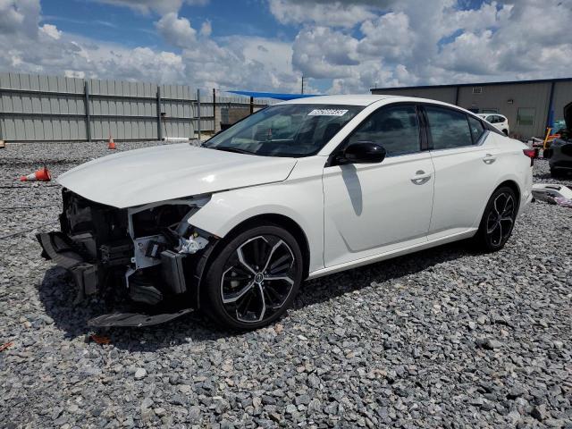NISSAN ALTIMA SR