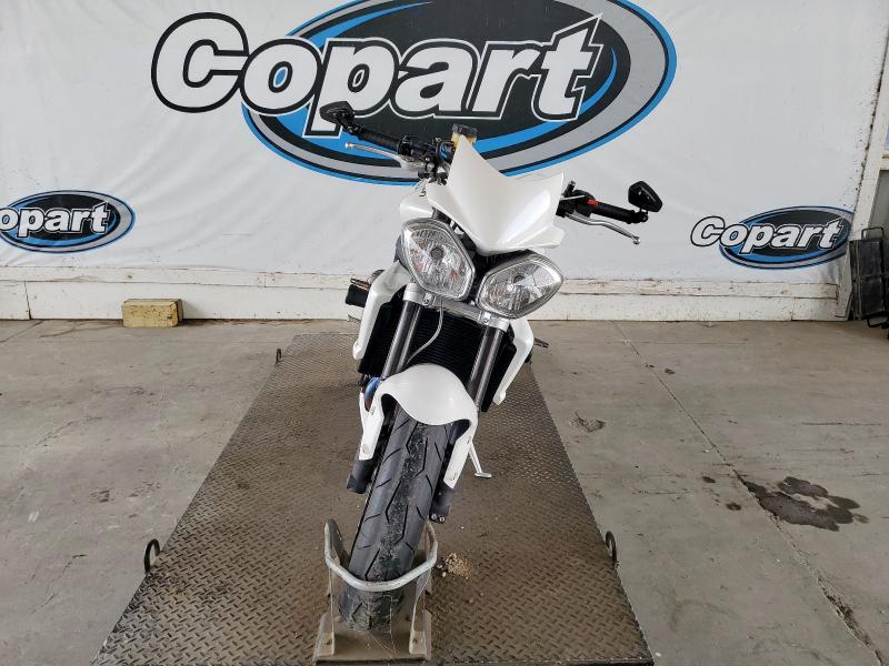 TRIUMPH MOTORCYCLE STREET TRI 2012 white  gas SMTD02NE6CT522346 photo #3