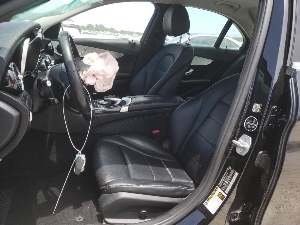 MERCEDES-BENZ C-CLASS 300