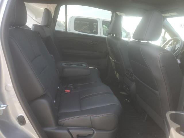 2024 HONDA PASSPORT T 5FNYF8H62RB021052