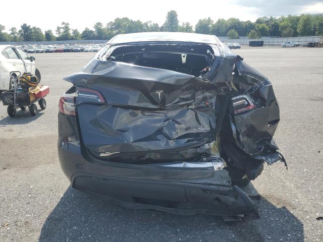 2024 TESLA MODEL Y 7SAYGAEE4RF089971
