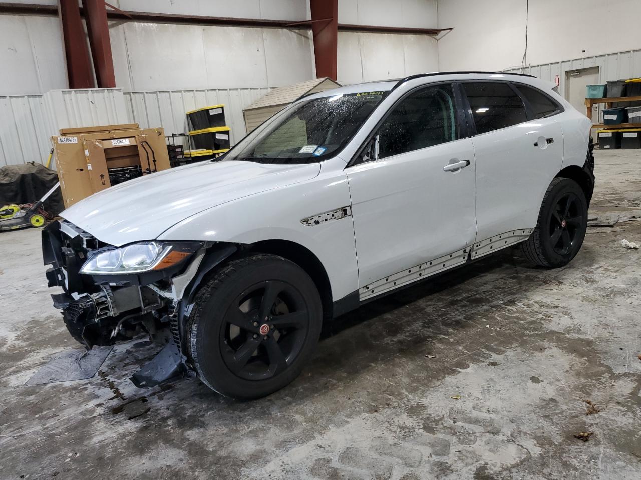 JAGUAR F-PACE PREMIUM