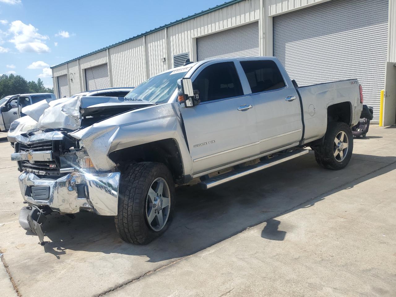 CHEVROLET SILVERADO K2500 HEAVY DUTY LTZ