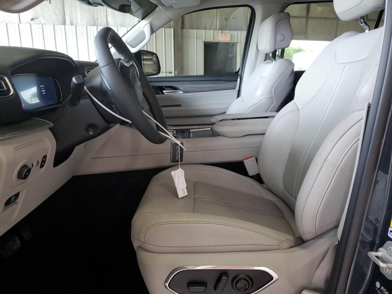 JEEP WAGONEER SERIES II