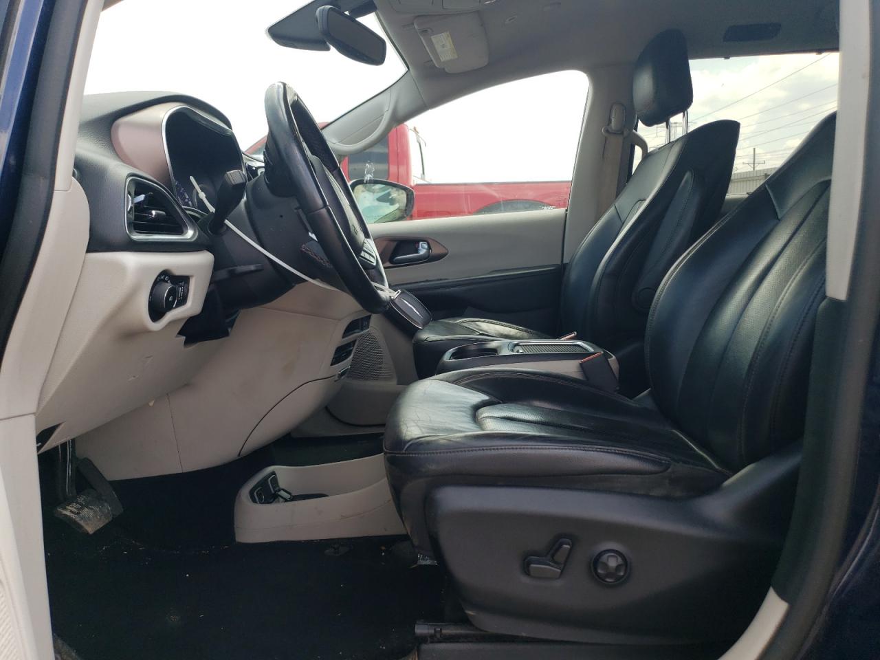 CHRYSLER PACIFICA TOURING L PLUS