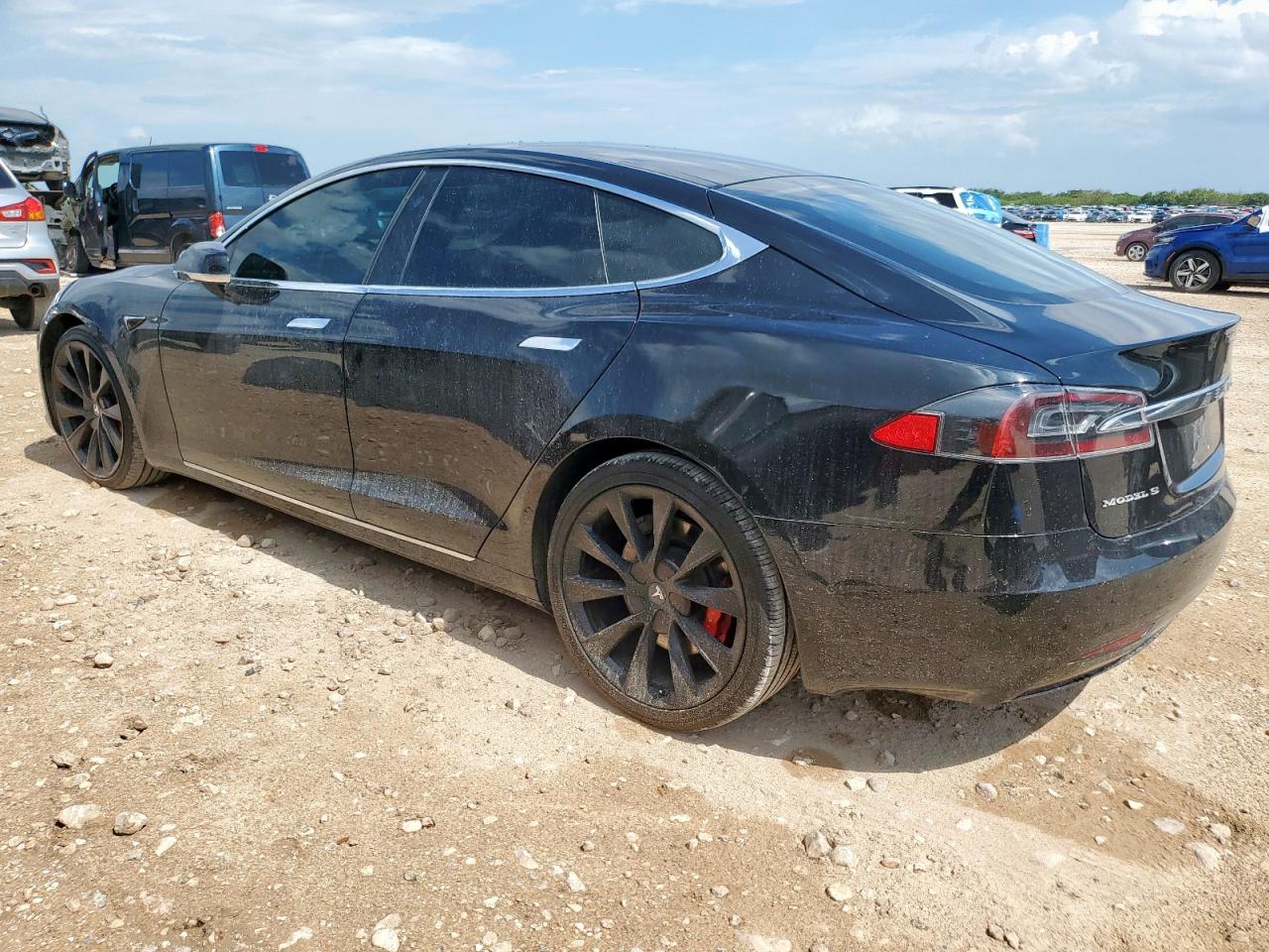 TESLA MODEL S