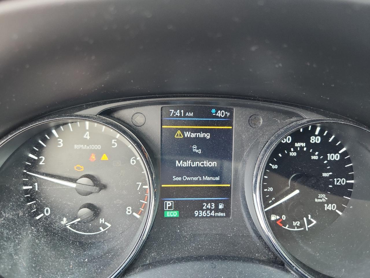 Nissan Rogue s 2018