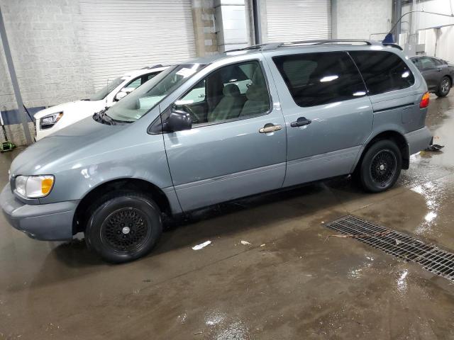 TOYOTA SIENNA LE