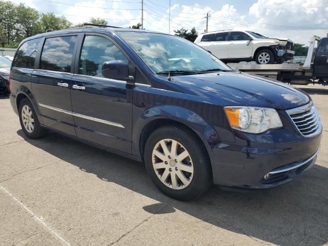 2016 CHRYSLER TOWN & COU - 2C4RC1BG5GR121895