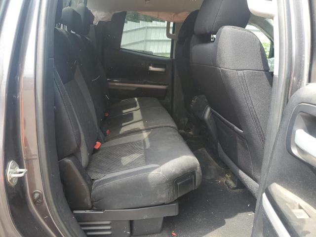 2017 TOYOTA TUNDRA DOU 5TFUY5F13HX652671