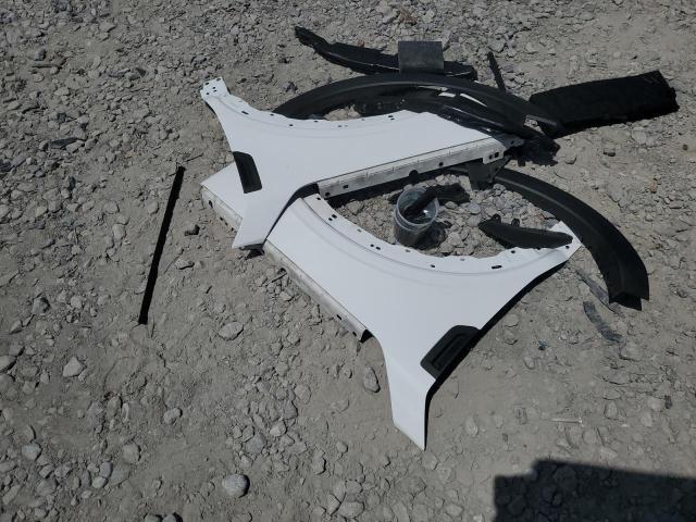 2024 FORD BRONCO SPORT OUTER B 3FMCR9C64RRF30844