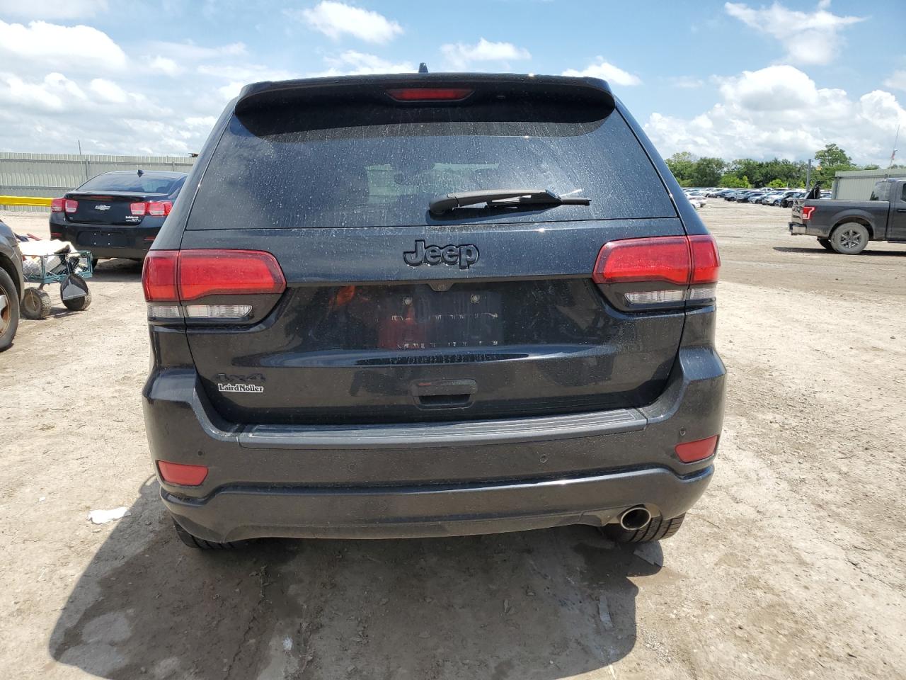 JEEP GRAND CHEROKEE LAREDO