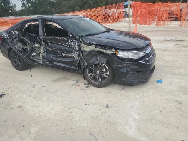 2024 VOLKSWAGEN JETTA SE 3VW7M7BU4RM013837