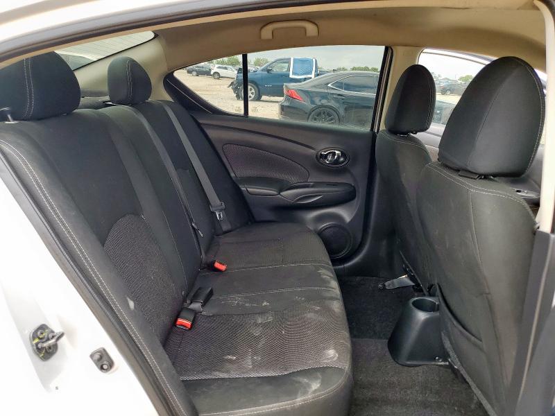 2019 NISSAN VERSA S 3N1CN7AP5KL868233