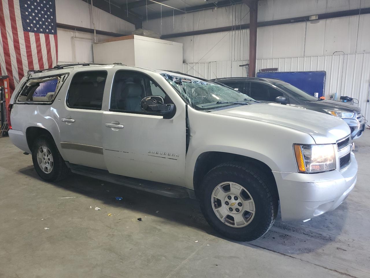 CHEVROLET SUBURBAN C1500 LT