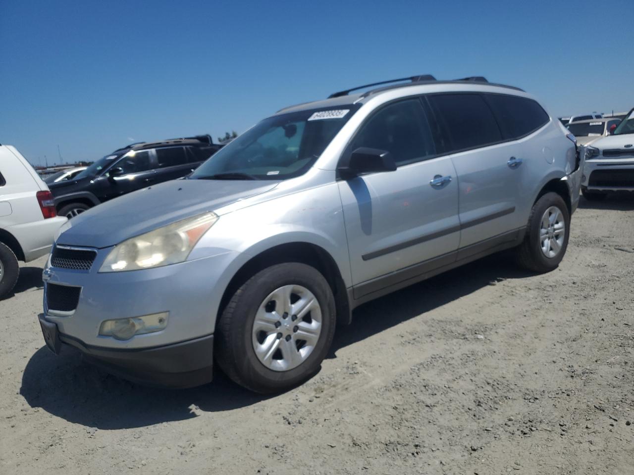 CHEVROLET TRAVERSE LS