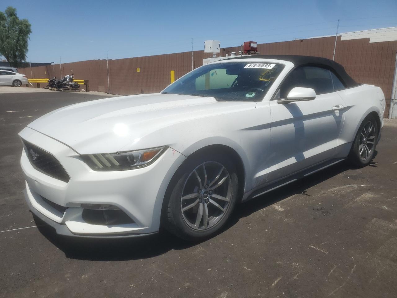 FORD MUSTANG