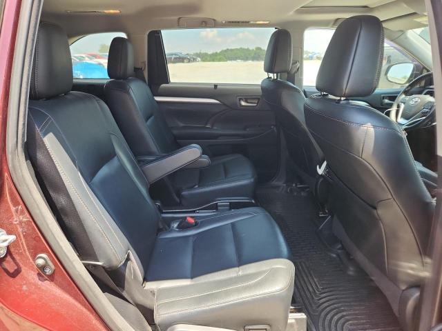 2018 TOYOTA HIGHLANDER 5TDKZRFH8JS260208