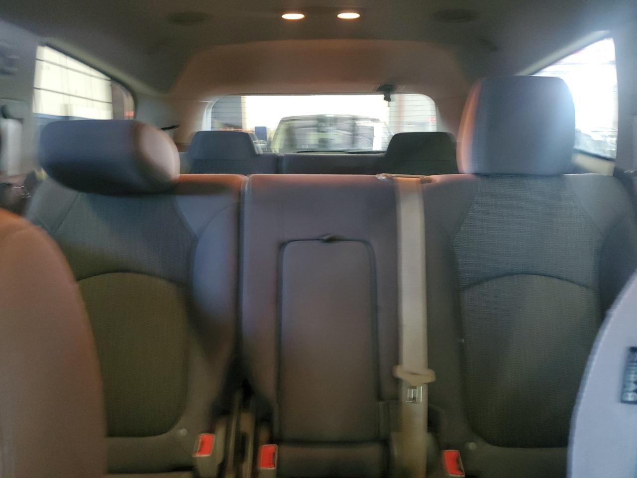 CHEVROLET TRAVERSE LS