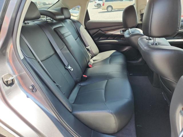 2018 INFINITI Q70 3.7 LU JN1BY1AR3JM220783