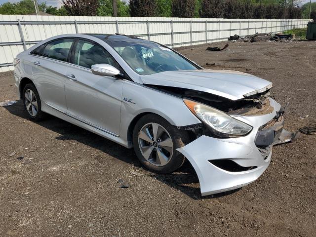 2011 HYUNDAI SONATA HYB - KMHEC4A44BA002901