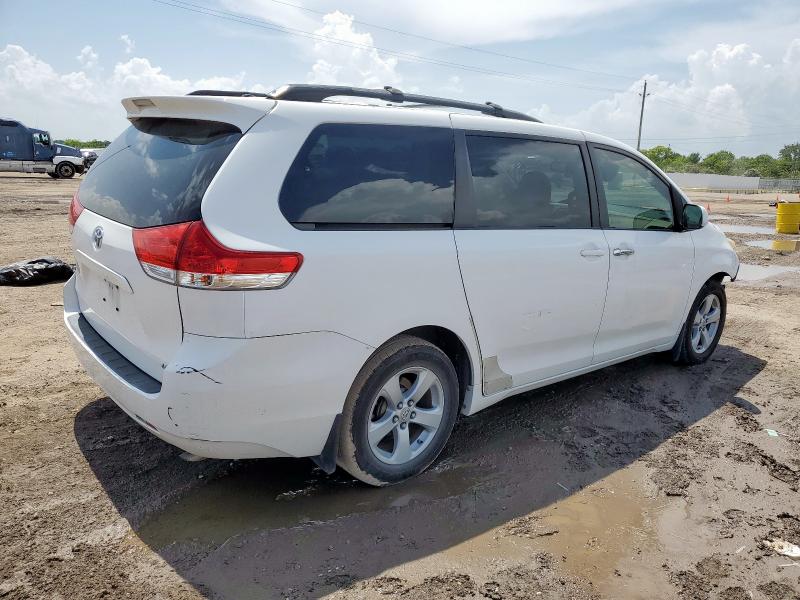 2011 TOYOTA SIENNA LE - 5TDKK3DC7BS174124