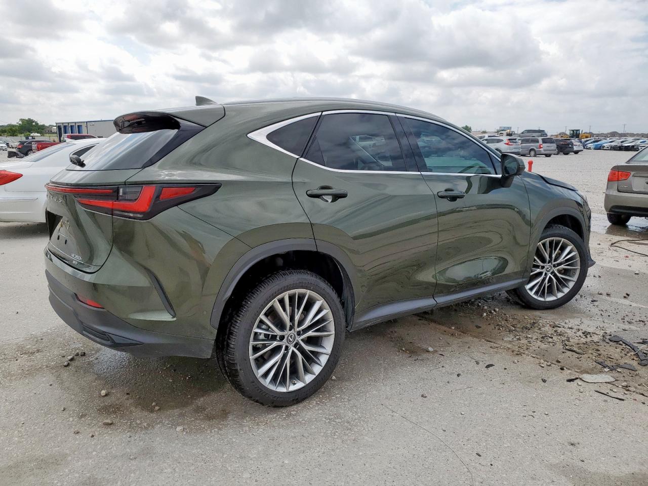 LEXUS NX 350H