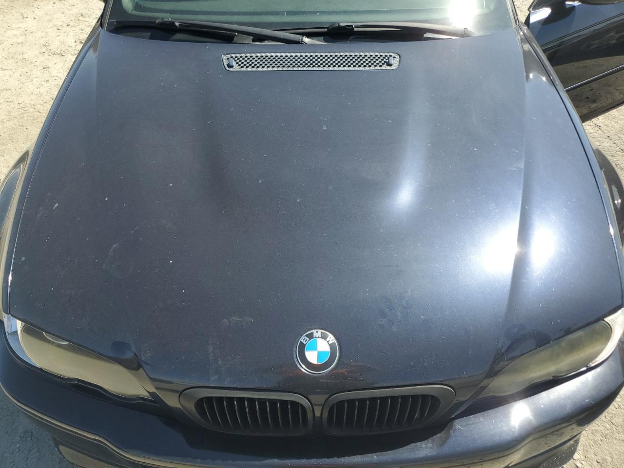 BMW M3 2003