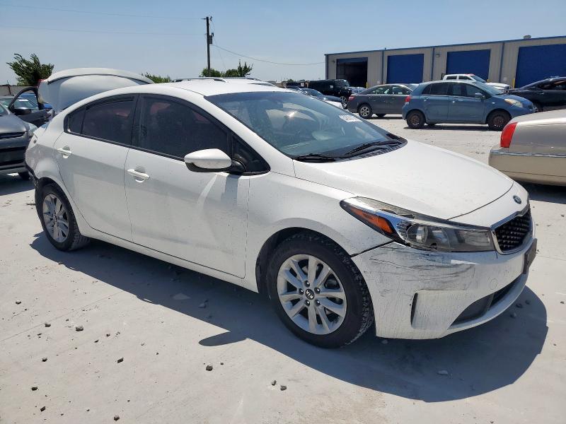 2017 KIA FORTE LX - 3KPFL4A75HE061318