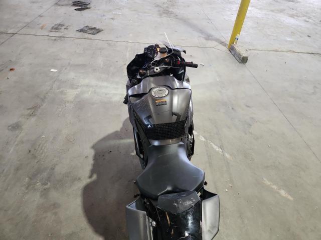 2019 YAMAHA YZFR6 JYARJ28E1KA004146