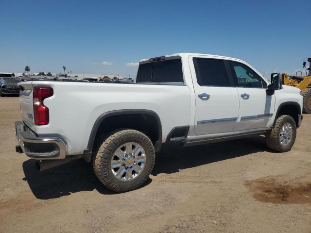 CHEVROLET SILVERADO 2024 white  diesel 1GC4YREY3RF190657 photo #4