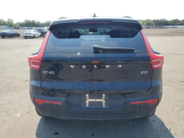 2024 VOLVO XC40 CORE YV4L12UK9R2373098