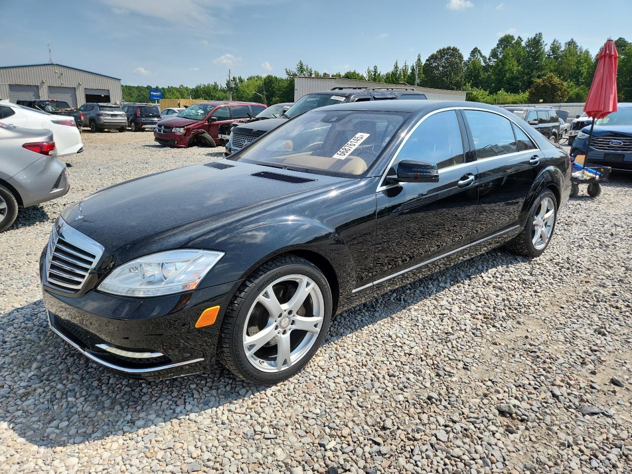MERCEDES-BENZ S-CLASS 550