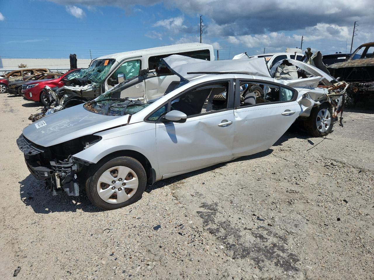 KIA FORTE LX