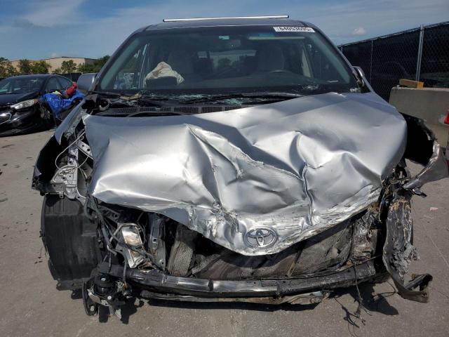 2015 TOYOTA SIENNA LE 5TDKK3DC9FS560551