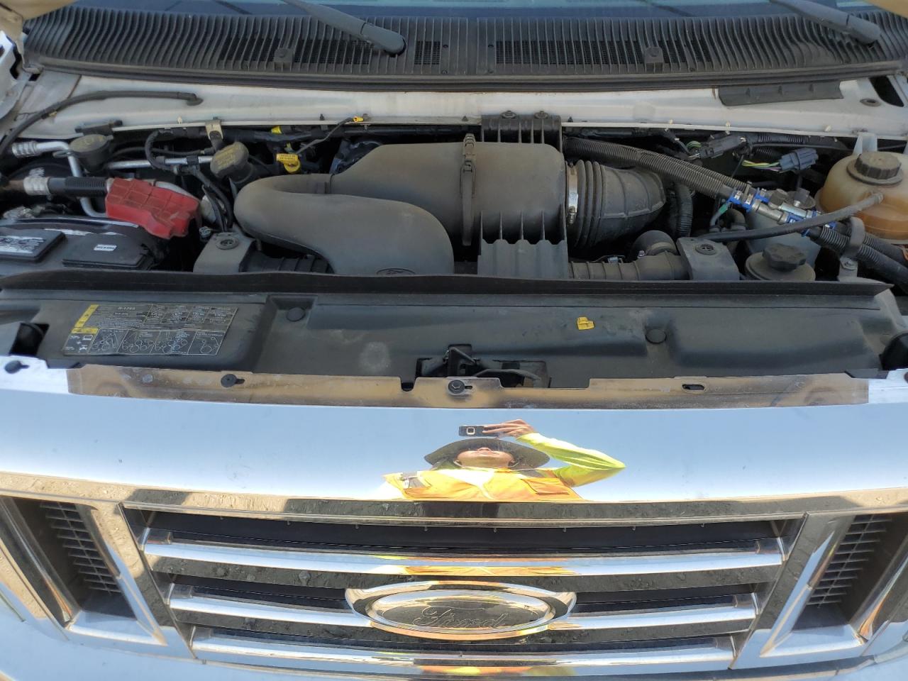 FORD ECONOLINE E450 SUPER DUTY CUTAWAY VAN